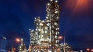 Die Digitalisierung fordert Unternehmen. Besonders Mittelständler haben es schwer – hier will Bilfinger mit einem neuen Konzept helfen, das Beratung, digitale Vernetzung, Datenerfassung und -analyse sowie vorausschauende Instandhaltung aus einer Hand bietet. (Bilfinger)