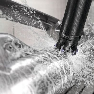 Durch die Kombination aus Stabilität, Vielseitigkeit und Schneidleistung können Fertigungsunternehmen mit «CoroMill MR20» an die Leistungsgrenzen gehen und behalten dabei die volle Kontrolle über den Prozess. (Bild: Sandvik)