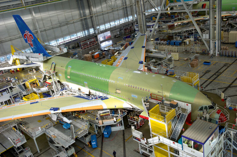 In der Airbus-Fertigung werden allen Komponenten sowie der komplette Prozess in Echtzeit verfolgt und ausgewertet. (Bild: Airbus/Ubisense)