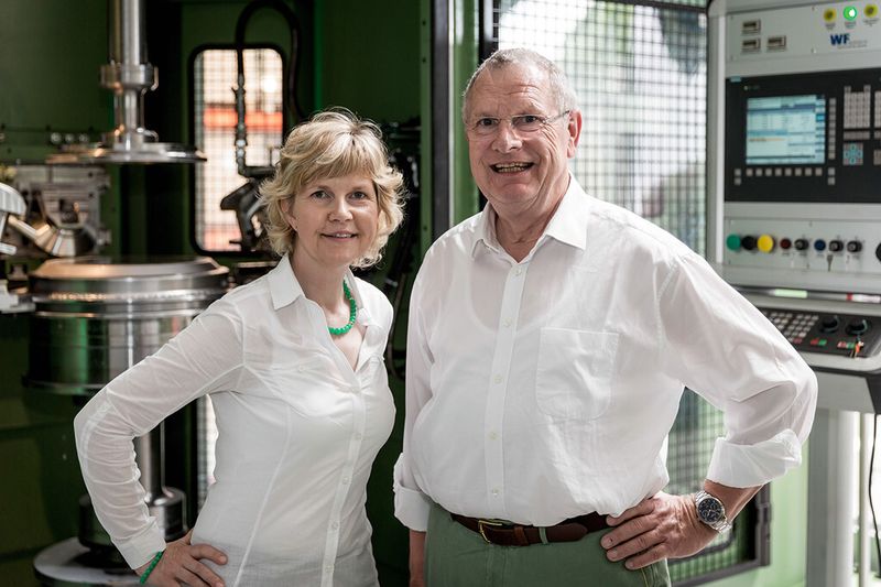 Kathrin Wilke und Rolf Hoffmann leiten seit 2000 als geschäftsführende Gesellschafter gemeinsam die Geschäfte der awab Umformtechnik und Präzisionsmechanik GmbH in Oschersleben. (Bild: awab)