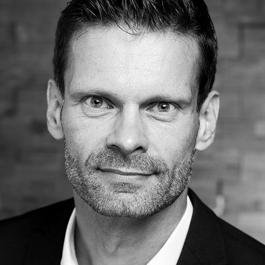 Der Autor: Thore Babin-Ebell ist Sales Director DACH bei NICE Der Autor: Thore Babin-Ebell ist Sales Director DACH bei NICE