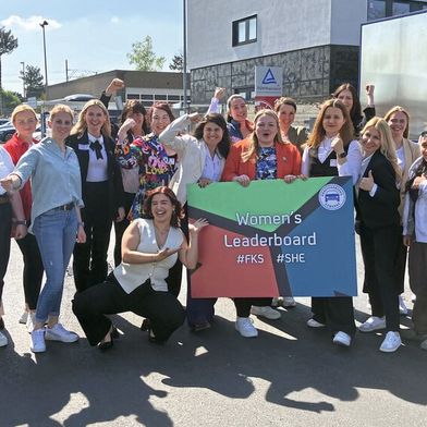 Die Teilnehmerinnen des zweiten Women´s Leaderboard im Kfz-Gewerbe in Köln. (Bild: Doris S. Pfaff - VCG)
