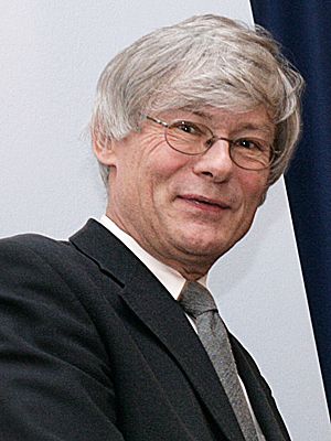 Die AiF – Arbeitsgemeinschaft industrieller Forschungsvereinigungen „Otto von Guericke“ e.V. hat Prof.   Walter Michaeli, Leiter des Instituts für Kunststoffverarbeitung (IKV) an der RWTH Aachen, die Otto-von-Guericke-Medaille verliehen. (Archiv: Vogel Business Media)