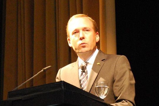 Philiip Pfohe, Präsident der European Ford Dealer Association, berichtete von den Fortschritten in der Zusammenarbeit mit den europäischen Ford-Händlern. (Foto: Scheid)