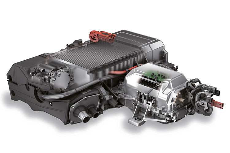 Toyota optimierte die Brennstoffzellen-Einheit gegenüber dem Vorserienfahrzeug „FCV-R Fuel“ von 2011 deutlich. Das Bauvolumen wurde von 64 Litern auf 37 Liter vermindert, ebenso das Gewicht von 108 Kilogramm auf 56 Kilogramm. (Bild: Toyota)
