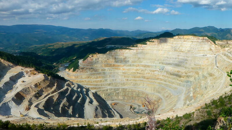 Stellantis ist bei einem australischen Bergbauunternehmen eingestiegen – und sichert sich so Zugriff auf Mangan.