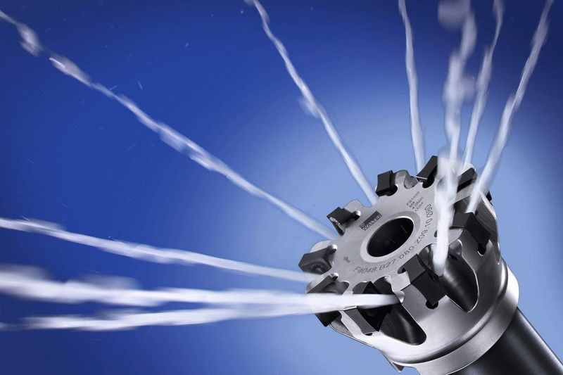 Additiv CX is suited for processing steel, stainless steel, grey cast iron and aluminium as it ensures physical stability. (Oemeta)