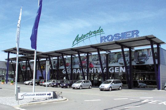 In der „Autostrada“ in Arnsberg werden Gebrauchtwagen aller Marken angeboten. (Archiv: Vogel Business Media)