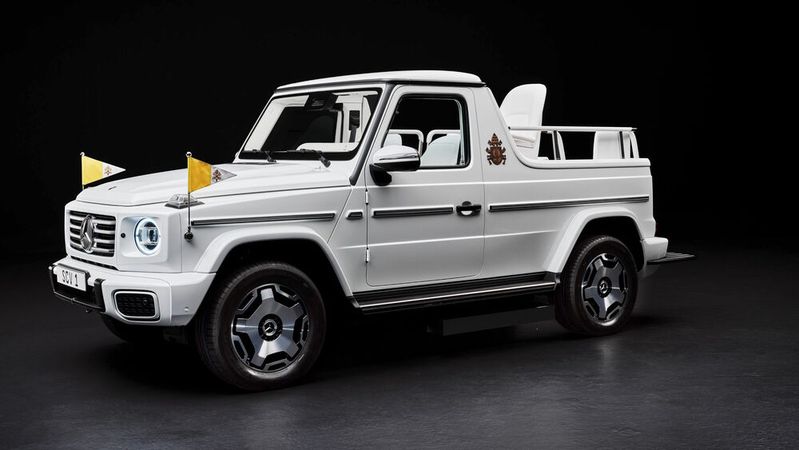 Das Papamobil fährt nun elektrisch.(Bild:  Mercedes-Benz)