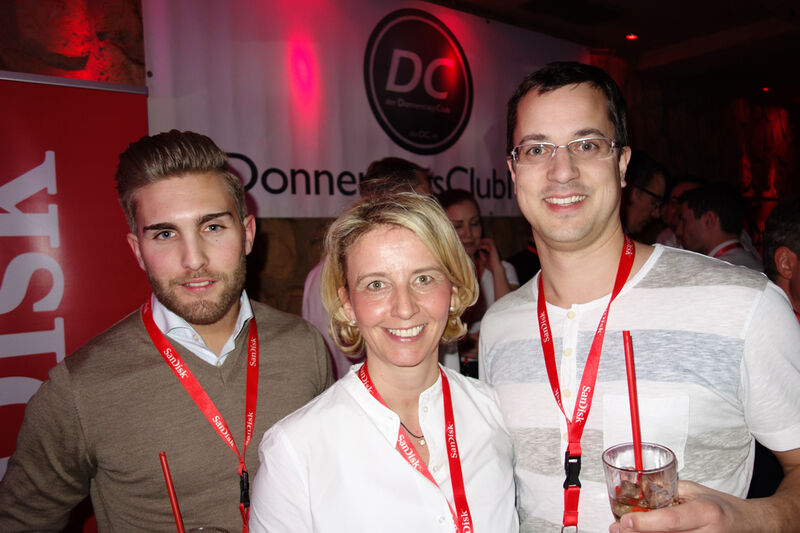 Stephanie Steen, IT-BUSINESS mit Dominic Mein und Robin Weis, BenQ (Bild: IT-BUSINESS)