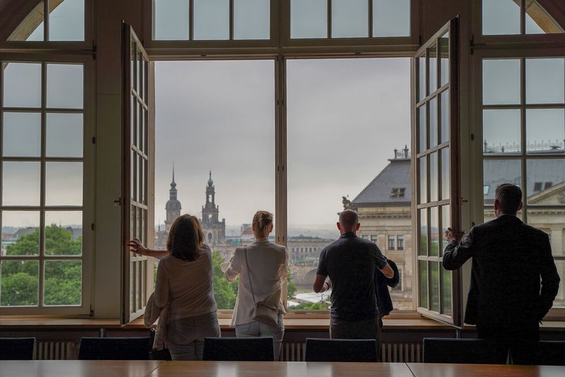 Und bietet einen tollen Ausblick... (©Saechsische Staatskanzlei)