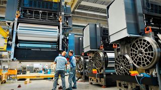 So kennt man Heidelberger Druck, den Spezialist für den Bau zukunftsweisender Druckmaschinen. Die Unternehmensführung stellt jetzt die Weichen in die Zukunft aber zum Teil neu. Hier mehr dazu. (Bild: Heidelberger Druck)