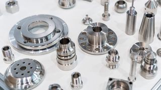 Die Zuliefermesse Z biete in diesem Umfeld dann wieder speziell Zulieferern der mittleren Produktionsstufen die passgenaue Plattform für ihre Positionierung am Markt.  (Bild: Leipziger Messe / J. Schlueter)