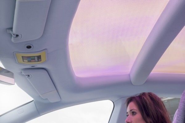 Mit dem vollelektrisch angetriebenen Konzeptfahrzeug „XchangE“ zeigt die Schweizer Ideenschmiede Rinspeed auf dem Genfer Auto-Salon die Zukunft des autonomen Fahrens.  (Rinspeed)