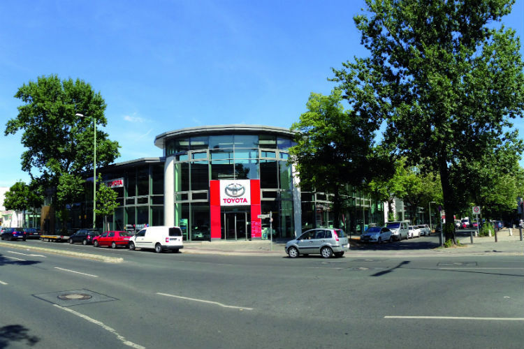 Die Berliner Autohausgruppe M.C.F. hat vier exklusive Honda-Betriebe geschlossen und fokussiert sich noch stärker auf die Fabrikate Toyota und Lexus, die das Unternehmen in der Hauptstadt beide exklusiv vertreibt. (Foto: M.C.F.)