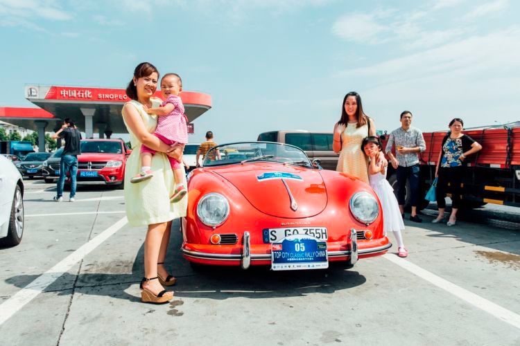 Auch in diesem Jahr reist das Porsche-Museum wieder nach China zur „Top City Classic Rallye 2016“.  (Foto: Porsche)