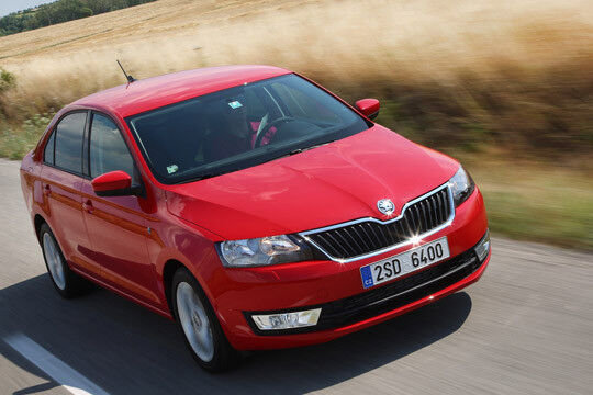 Das Einstiegsmodell wird von einem 55 kW/75 PS starken Benziner mit Mehrpunkt-Einspritzung angetrieben. (Foto: Skoda)