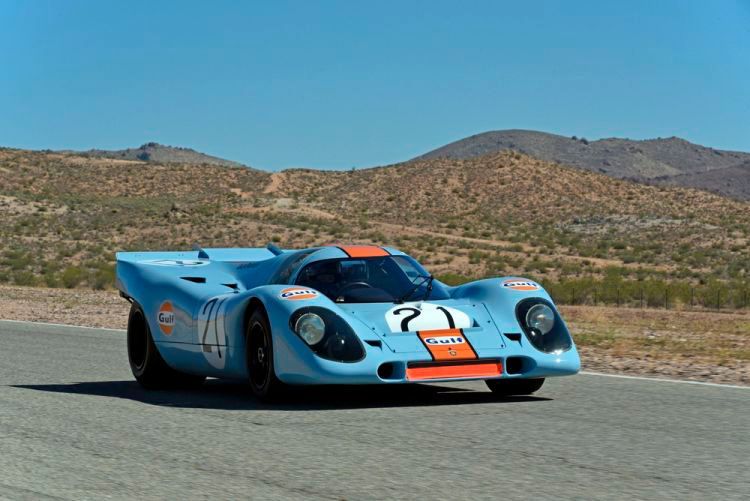 Zugegeben: eine Rennsportikone wie diese 917/015 bekommt entlang einer Straße nicht zu sehen. Doch vielleicht auf der einen oder anderen historischen Rennsportveranstaltung. (Foto: Porsche)