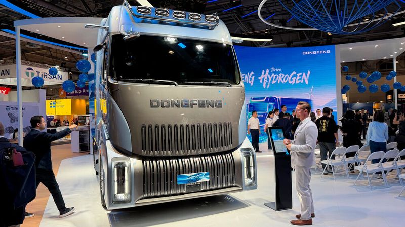 So far, Dongfeng has provided few specifics regarding its plans for heavy-duty trucks in Europe. (Image:Wehner - VCG)