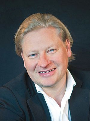 „Die mobile Nutzung sozialer Netzwerke und E-Mails wird noch in diesem Jahr deutlich über die 40 % wachsen.“ Olav A. Waschkies, Fachgruppe Mobile im Bundesverband Digitale Wirtschaft (BVDW) (Archiv: Vogel Business Media)