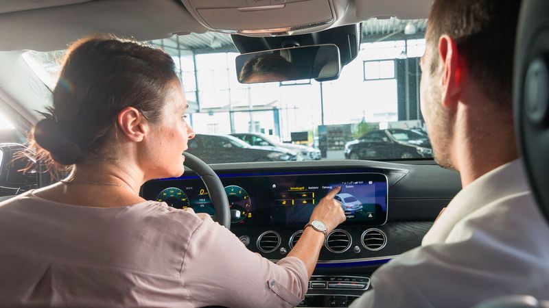 Händler sind ihren Kunden künftig eine Aktualisierung ihrer Navigationssoftware schuldig.(Bild:  ProMotor/T. Volz)