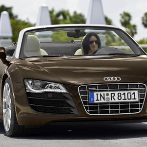 Das neue Vorzeigemodell von Audi war zwar bereits im vergangenen Jahr auf der IAA in Frankfurt zu sehen, kann jedoch erst jetzt gefahren werden.