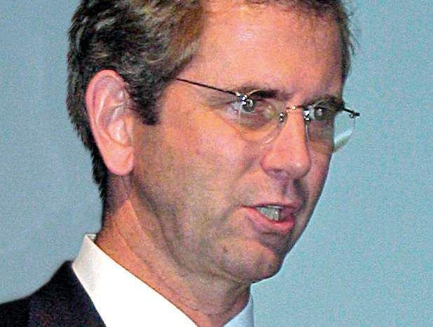 „Aufgrund der Finanzkrise wird der Preisdruck auf Werkzeugbauer zunehmen“, ist sich Prof. Dr.-Ing. Günther Schuh, Direktor des WZL der RWTH in Aachen, sicher. (Archiv: Vogel Business Media)