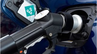 Das Netz der Wasserstofftankstellen wächst in Deutschland drezeit spürbar. (Toyota)