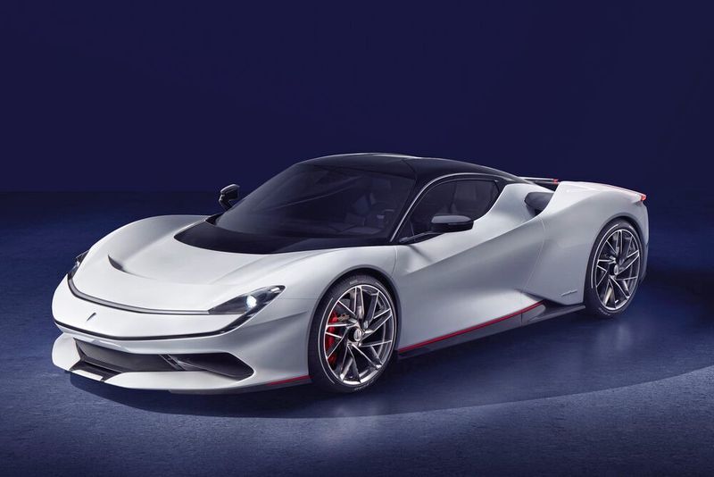 Stark-Stromer: Der Pininfarina Battista, wie er auf dem Genfer Salon 2019 vorgestellt wurde. Er leistet 1.900 PS. (Pininfarina)