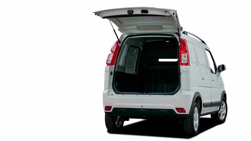 Der Logistar 100 kommt mit rund 2.000 Liter Ladevolumen. (Bild: Cenntro)