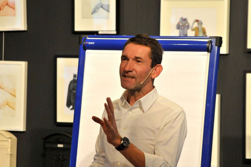 Radiomoderator Paul Johannes Baumgartner sprach über das Geheimnis der Begeisterung: „Ohne Begeisterung wäre Großes nie zustande gebracht worden. Begeisterung ist die Triebfeder für Höchstleistungen.“  (Zietz / »kfz-betrieb«)