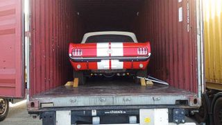 Oldtimer sind eine beliebte Fahrzeugkategorie in Sachen Import aus Nicht-EU-Staaten. Auch hier redet der Zoll ein gehöriges Wörtchen mit. (Bild: Global Logistic Group)