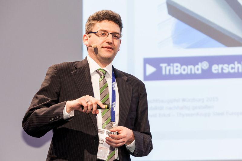David Erkol von ThyssenKrupp sieht großes Potenzial im Stahlleichtbau in der Automobilindustrie. (Foto: Stefan Bausewein)