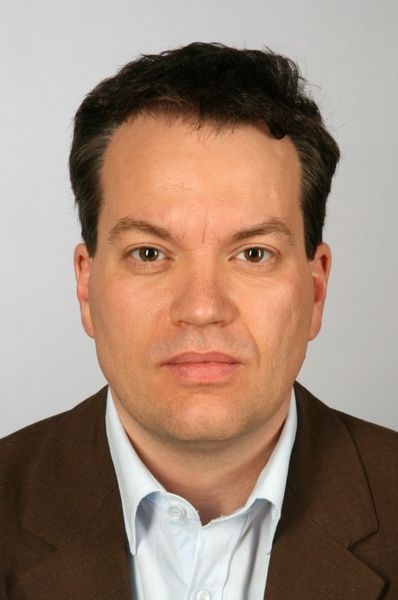 „Bei der Elektrolyse kommt es darauf an, ein möglichst reines Metall bei guter Stromausbeute und einfacher Handhabung für den Bediener zu erhalten.“ Patrick Fischer, Antech-Gütling (Bild: Antech-Gütling)