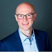 Dr. Mathias Oppelt zeichnet bei Siemens in Erlangen für die Simulator-Projektabwicklung und die Produktentwicklung für das Simulationsportfolio SIMIT verantwortlich. (Siemens)