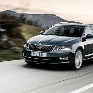 (Skoda)