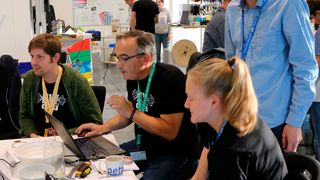 Tüfteln, Testen und Ausprobieren standen bei den Teams im Vordergrund. (Texas Instruments)