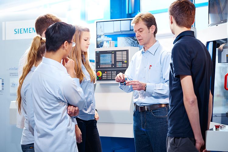 KNUTH_CNC-Training-Center_0973 ()