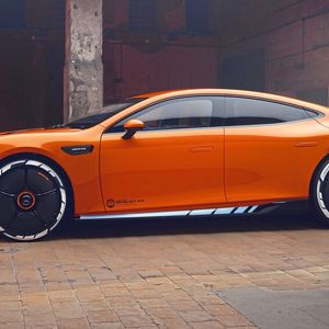 Das Concept AMG GT XX ist ein klassischer Gran Tourismo, ein viertüriges Coupé für die Rennstrecke und die öffentliche Straße.(Bild:  Mercedes-Benz)