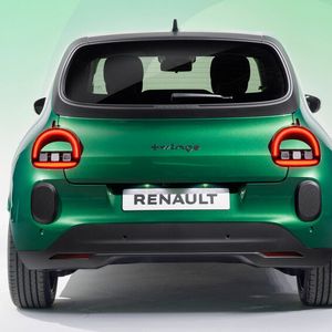 Die Proportionen lassen den neuen Twingo durchaus stämmig wirken.(Bild:  Renault)