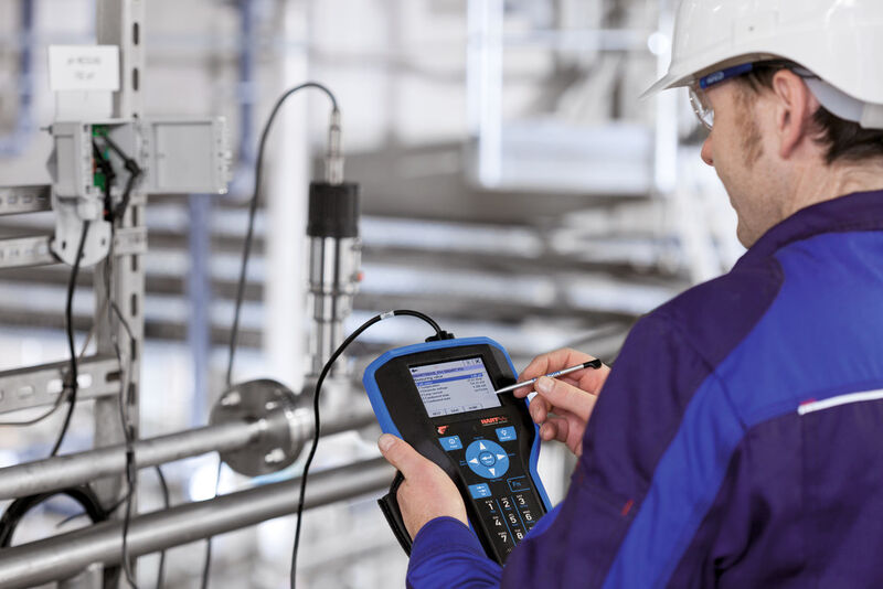 The sensors are operated using traditional handheld devices onto which Hart DDs can be downloaded. (Picture: Krohne)