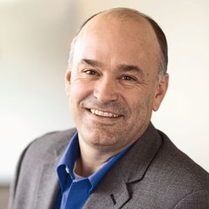 James Heppelmann CEO von PTC: „Dank der industriellen Steuerungs- und Softwaretechnologie, der starken Marke und Domänenexpertise von Rockwell Automation, gekoppelt mit der Technologie von PTC, können Industrieunternehmen von den Vorteilen des industriellen IoT profitieren.“