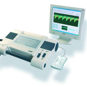 Industrietauglich Beim Ultraschall-Diagnose-Gerät Multi-Dop von Compumedics Germany wurde eine Silikontastatur verwendet; sie bietet einen besseren Eingabekomfort als folienabgedeckte Tastaturen.  Bild: Compumedics Germany