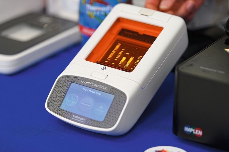 ... oder das Elektrophorese System Power Snap von Thermo Fisher Scientific    Mehr Infos zu den kommenden LAB-SUPPLY-Messen finden Sie auf www.lab-supply.info (Bild: Stefan Stark)