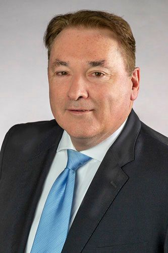 Der zweite Neue in Weiterstadt ist Jörg Nolting. Der 56-Jährige wird Leiter Vertriebsorganisation. Er ersetzt … (Skoda)