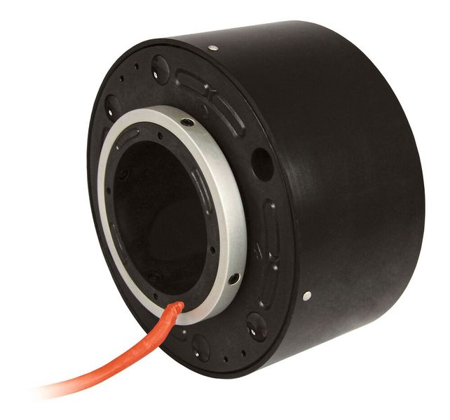 Mit den Hohlwellen-Schleifringen der SVTS C-Serie bietet Servotecnica eine wirtschaftliche und kompakte Lösung, wenn eine möglichst große Hohlwelle gefragt ist. (Bild: Servotecnica)