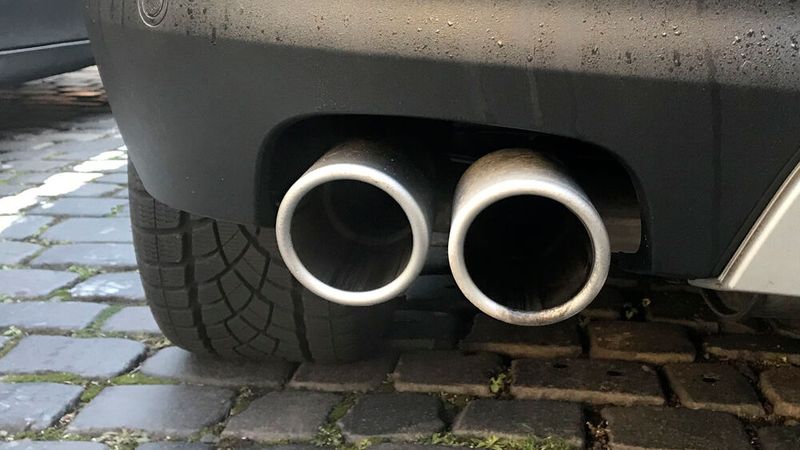 Die Diesel-Affäre von Volkswagen kommt viele Marktteilnehmer teuer zu stehen.(Bild:  Seyerlein/»kfz-betrieb«)