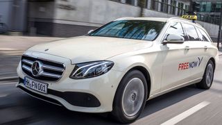 Free Now vermittelt mittlerweile nach eigenen Angaben in über 100 europäischen Städten. (Free Now)