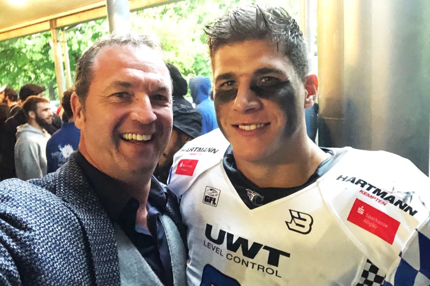 comets_uwe_player_12s8 ()