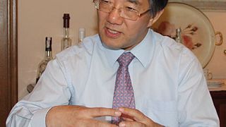 Hokeun Song (58) gründete im Jahre 1981 die Marke YG-1. Der Diplom-Ingenieur der Seoul National University konzentrierte sich von Anfang an auf die Entwicklung des Exportgeschäfts in die USA und nach Europa. Bild: Krampert (Archiv: Vogel Business Media)